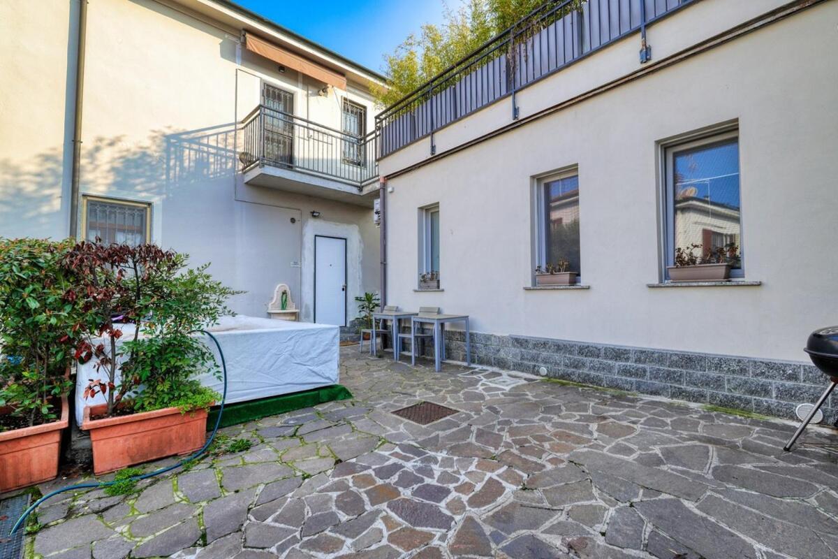 Jacuzzi & Relax - Casa Indipendente 20Min Da Milano Villa Zelo Buon Persico Dış mekan fotoğraf