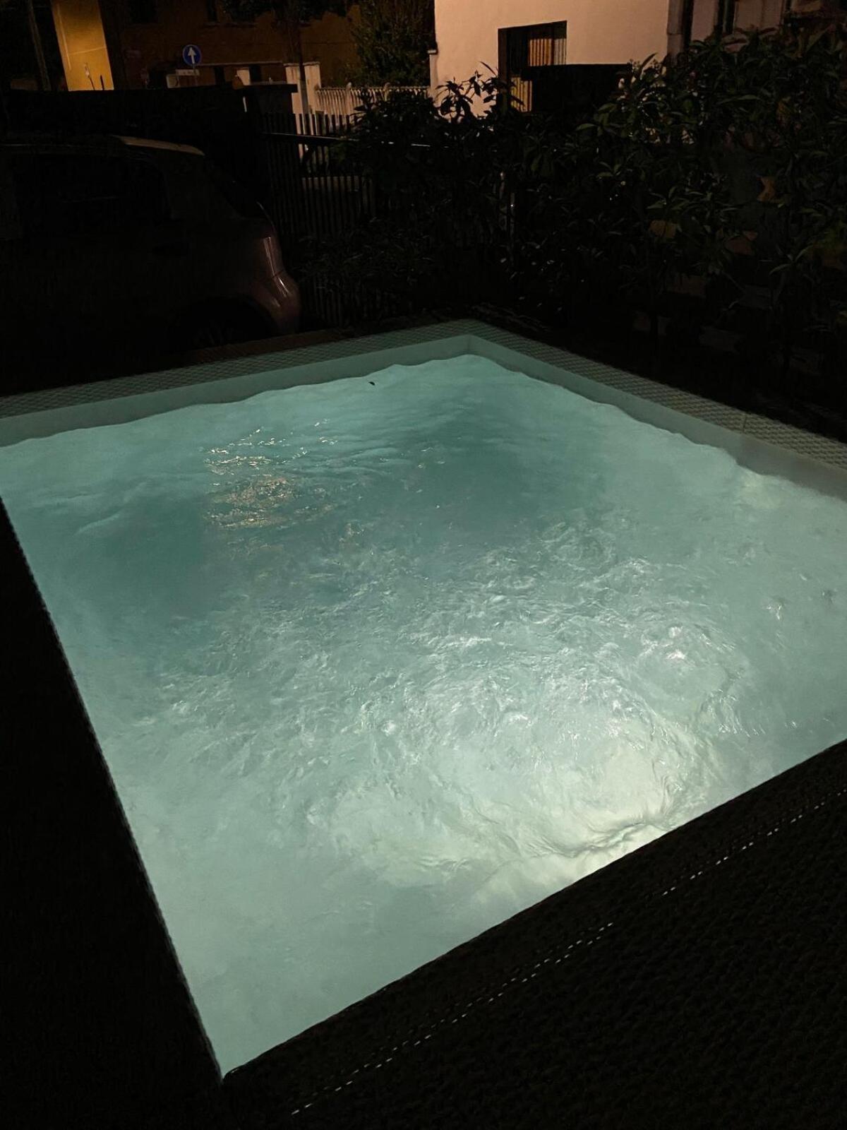Jacuzzi & Relax - Casa Indipendente 20Min Da Milano Villa Zelo Buon Persico Dış mekan fotoğraf